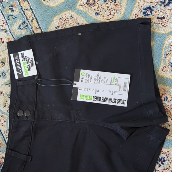 Woman's d.jeans High Waist Shorts NWT - Picture 3 of 9